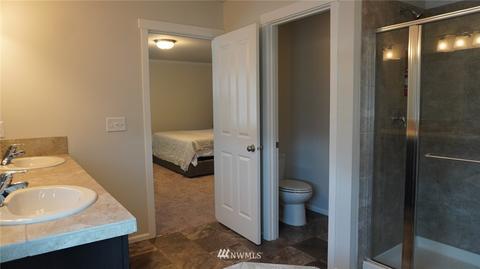 904 Van Ogle Ln NW, Orting, WA 98360 photo 32