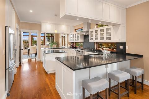 1232 39th Ave E, Seattle, WA 98112 photo 10