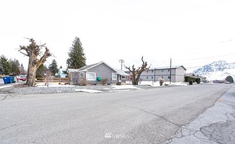 706 E Johnson Ave, Chelan, WA 98816 photo 5