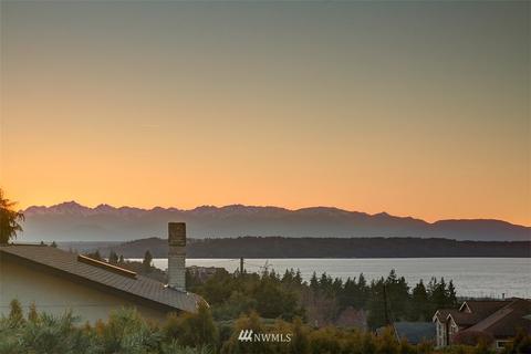 816 Pine St, Edmonds, WA 98020 photo 3
