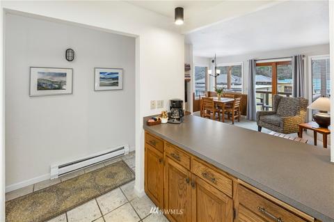 67 Main St #107, Eastsound, WA 98245 photo 9