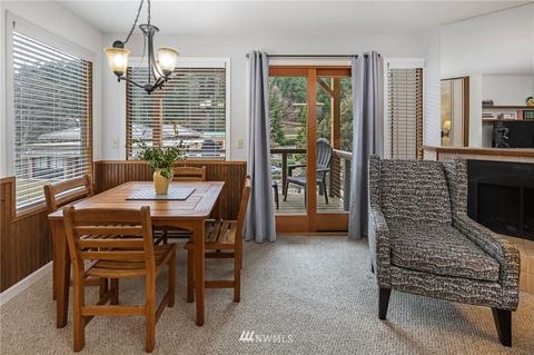 67 Main St #107, Eastsound, WA 98245 photo 4