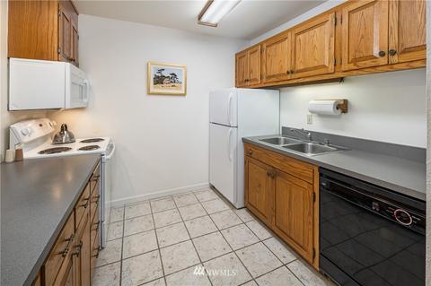 67 Main St #107, Eastsound, WA 98245 photo 10