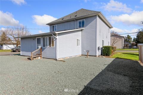 211 4th St, Sultan, WA 98294 photo 4