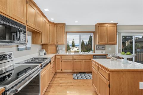 2416 Viewcrest Ave, Everett, WA 98203 photo 6
