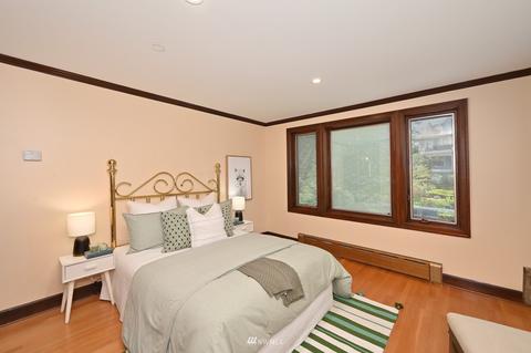 922 18th Ave E, Seattle, WA 98112 photo 21