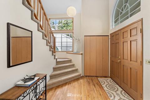 12808 NE 201st Pl, Bothell, WA 98011 photo 4