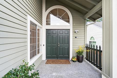 12808 NE 201st Pl, Bothell, WA 98011 photo 2