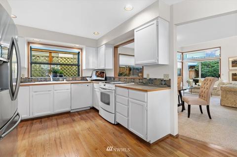 12808 NE 201st Pl, Bothell, WA 98011 photo 11