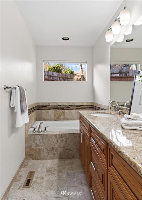 12808 NE 201st Pl, Bothell, WA 98011 photo 21