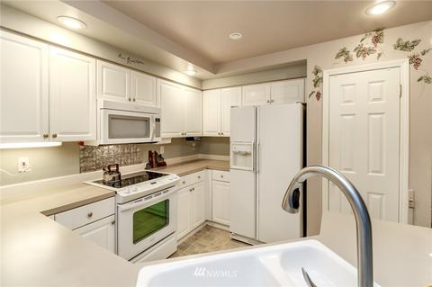 400 228th St SW #D-102, Bothell, WA 98021 photo 7