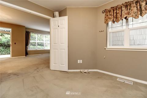 400 228th St SW #D-102, Bothell, WA 98021 photo 13