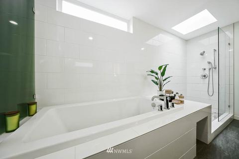 225 27th Ave E, Seattle, WA 98112 photo 22