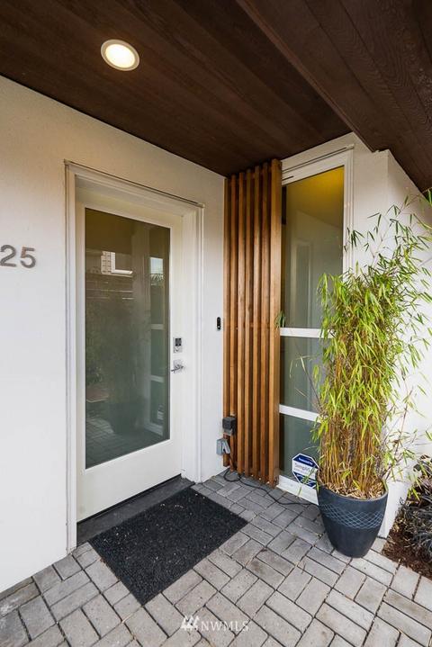 225 27th Ave E, Seattle, WA 98112 photo 2