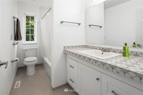 23821 Meridian Ave S, Bothell, WA 98021 photo 23