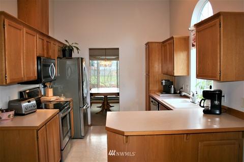 1505 195th St E, Spanaway, WA 98387 photo 4
