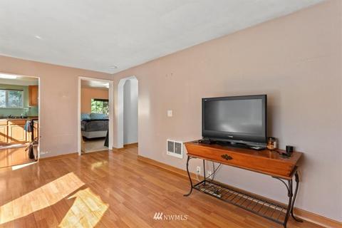 1108 Center Rd, Everett, WA 98204 photo 6