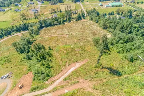 375 Hansen Ext Rd #4, Woodland, WA 98674