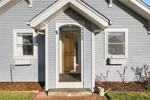 2409 Maple St, Everett, WA 98201 photo 2