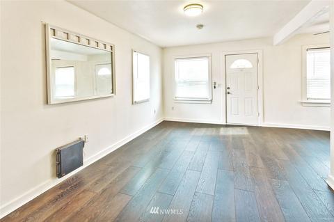 1309 E Marine View Dr, Everett, WA 98201 photo 9
