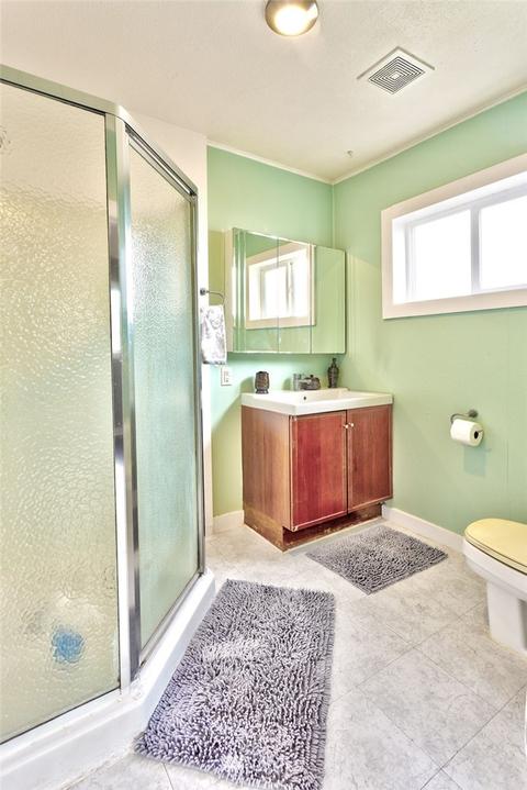 1309 E Marine View Dr, Everett, WA 98201 photo 16