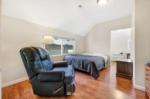 2205 Colby Ave, Everett, WA 98201 photo 8