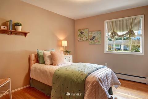 9025 Baring Way, Everett, WA 98208 photo 12