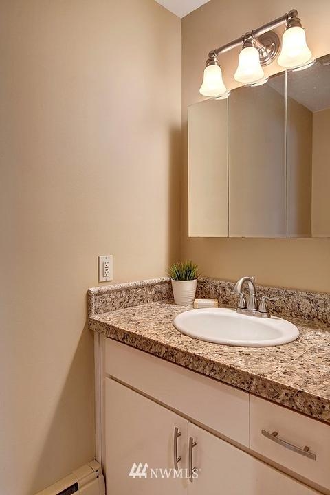 9025 Baring Way, Everett, WA 98208 photo 14