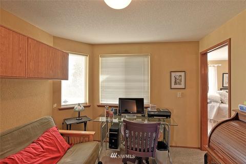 1008 Angle Ln, Everett, WA 98201 photo 14