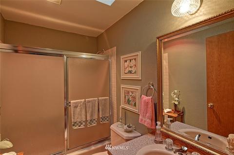 1008 Angle Ln, Everett, WA 98201 photo 23