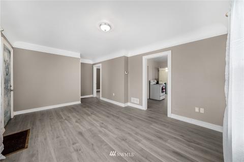 1635 Wilson Ave, Enumclaw, WA 98022 photo 4