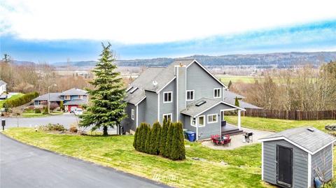 15017 197th St E, Orting, WA 98360 photo 2
