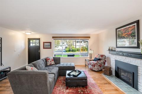 9502 217th St SW, Edmonds, WA 98020 photo 4