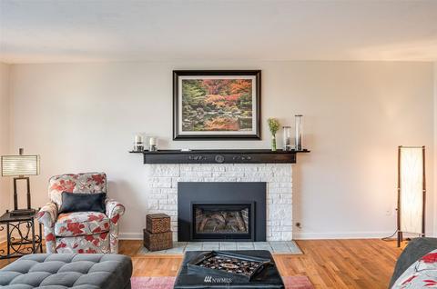 9502 217th St SW, Edmonds, WA 98020 photo 5