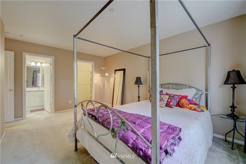 606 228th St SW #J202, Bothell, WA 98021 photo 18