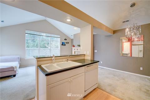 606 228th St SW #J202, Bothell, WA 98021 photo 9