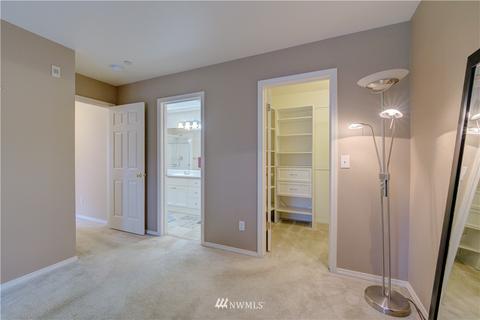 606 228th St SW #J202, Bothell, WA 98021 photo 21