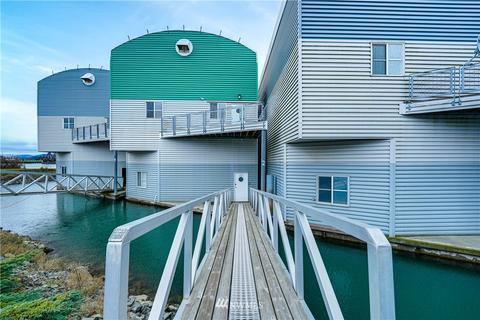10989 Josh Green Ln #2, La Conner, WA 98257