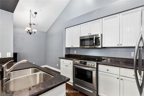 702 228th St SW #L202, Bothell, WA 98021 photo 10