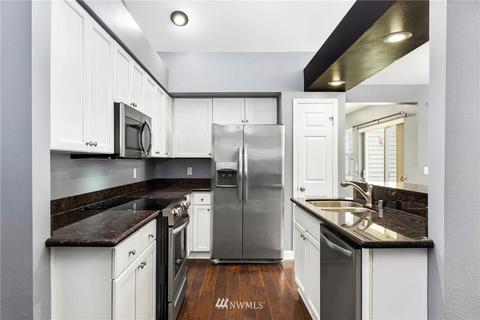 702 228th St SW #L202, Bothell, WA 98021 photo 8