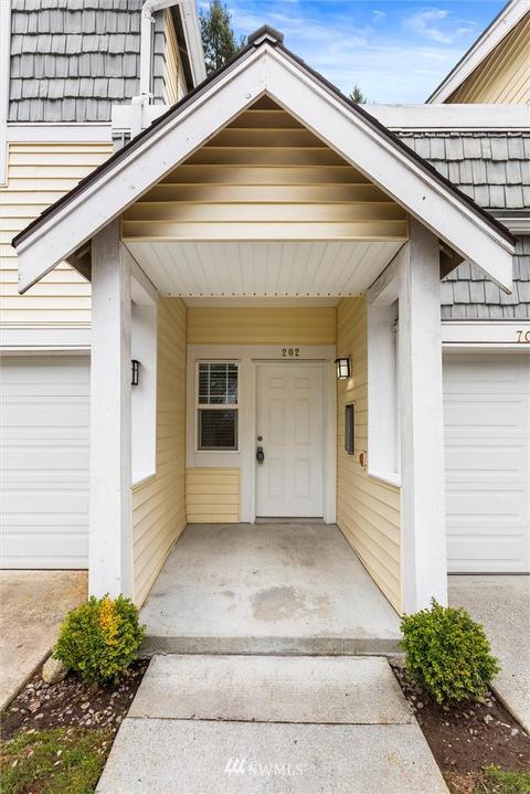 702 228th St SW #L202, Bothell, WA 98021 photo 2