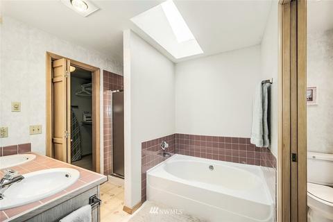 2000 Village Green Dr #1, Mill Creek, WA 98012 photo 18