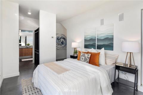 208 25th Ave E, Seattle, WA 98112 photo 13