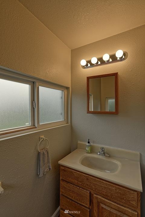 2102 State St, Everett, WA 98201 photo 12