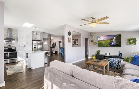 728 Coe Ln SW, Orting, WA 98360 photo 8