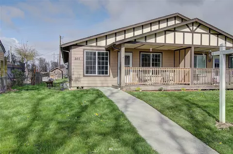 207 20th Ave, Longview, WA 98632 photo 1