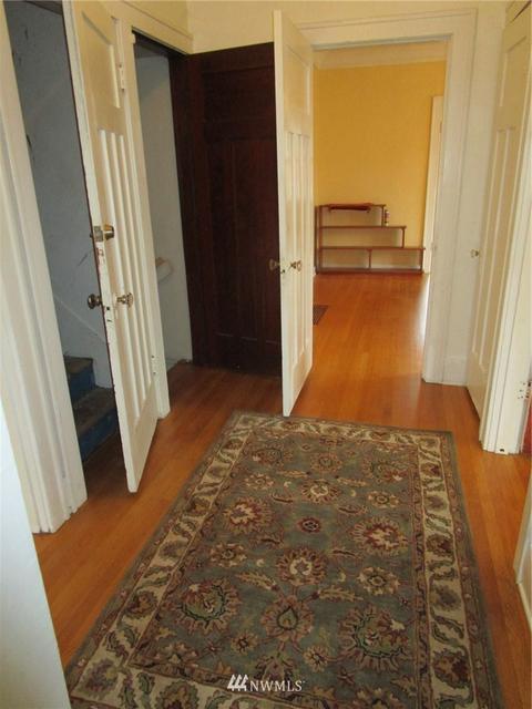 2302 E Pine St, Seattle, WA 98122 photo 14