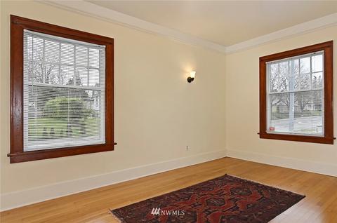 2302 E Pine St, Seattle, WA 98122 photo 11