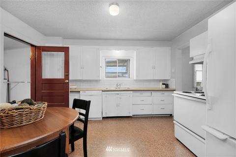 2727 Harrison Ave, Everett, WA 98201 photo 9