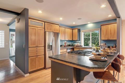 18305 Bellflower Rd, Bothell, WA 98012 photo 10